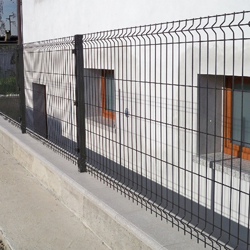 Wire Fence Install Commercial